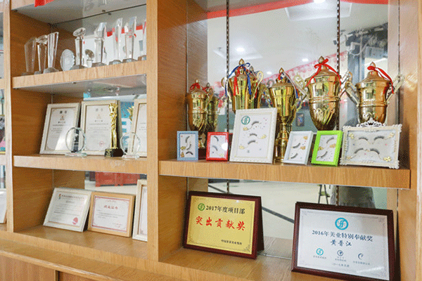 深圳化妆培训学费多少
