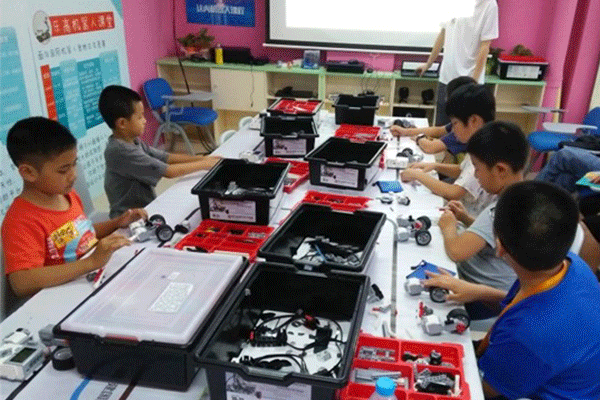 ̫ԭ�����˱���ļҺ�-ѧ��һ�����Ǯ