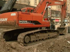 �����人�м����ھ����ѵѧУ/