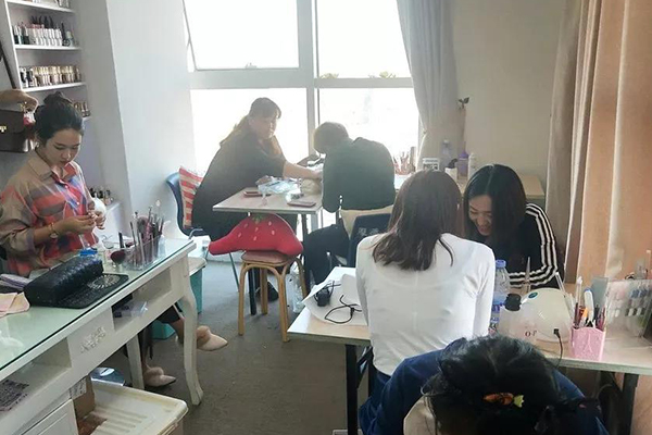 烟台美发培训学校
