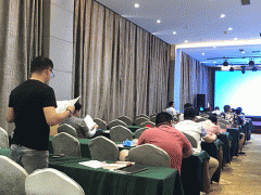 �������������˸߿���ǰ��ѵ���ĸ���_ѧ�Ѽ۸����Ǯ/