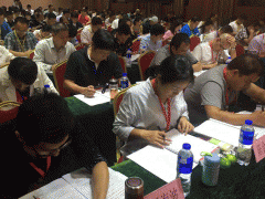 �Ϻ����������˸߿���ǰ��ѵ���ĸ���_ѧ�Ѽ۸����Ǯ/