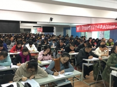 �������������˸߿���ǰ��ѵ���ĸ���_ѧ�Ѽ۸����Ǯ/