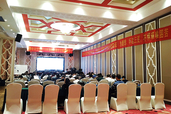 ���ճ��˸߿���ǰ��ѵ���ĸ���_ѧ�Ѽ۸����Ǯ