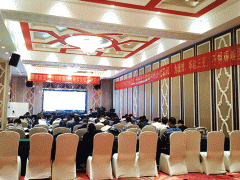 �������˸߿���ǰ��ѵ���ĸ���_ѧ�Ѽ۸����Ǯ/