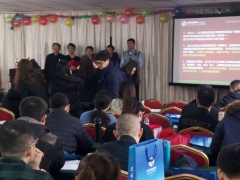 ����Ͽ���˸߿���ǰ��ѵ���ĸ���_ѧ�Ѽ۸����Ǯ/