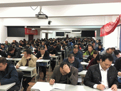 �������˸߿���ǰ��ѵ���ĸ���_ѧ�Ѽ۸����Ǯ/