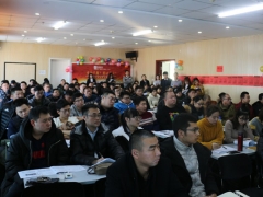 �������˸߿���ǰ��ѵ���ĸ���_ѧ�Ѽ۸����Ǯ/