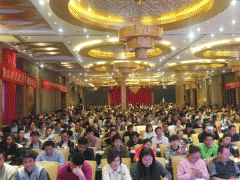 �������˸߿���ǰ��ѵ���ĸ���_ѧ�Ѽ۸����Ǯ/