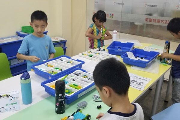 孩子学编程有用吗_学多久_最佳年龄-洛阳童程童美