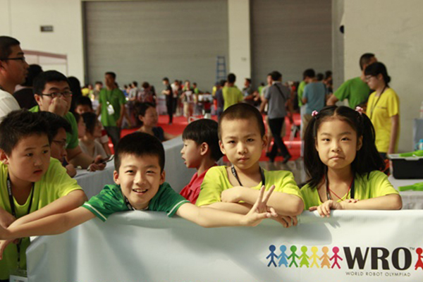 孩子学编程有用吗_学多久_最佳年龄-保定童程童美