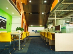 Ȫ������Ӣ���У����ַ���绰/