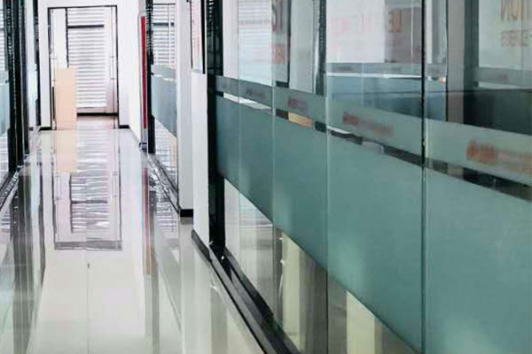 ��ɽ������������ѵ���Ƽ�_ѧ�Ѷ���Ǯ