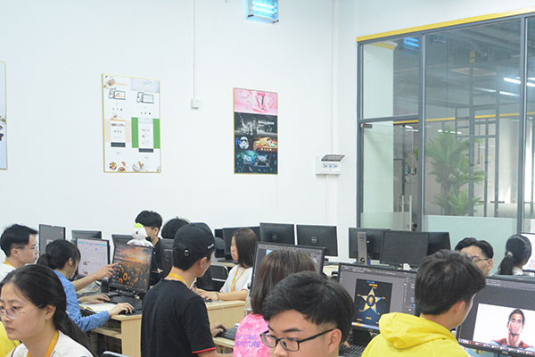 ��ɽ������ѵ���Ƽ�_ѧ�Ѷ���Ǯ