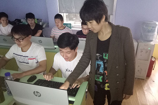 ���Ӱ����Ч����������ѵ�����Ƽ�-��������