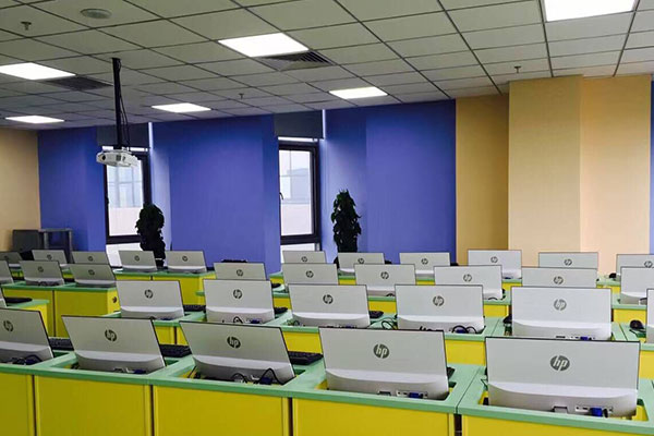 无锡java培训哪家教育机构比较好_学多久_多少钱