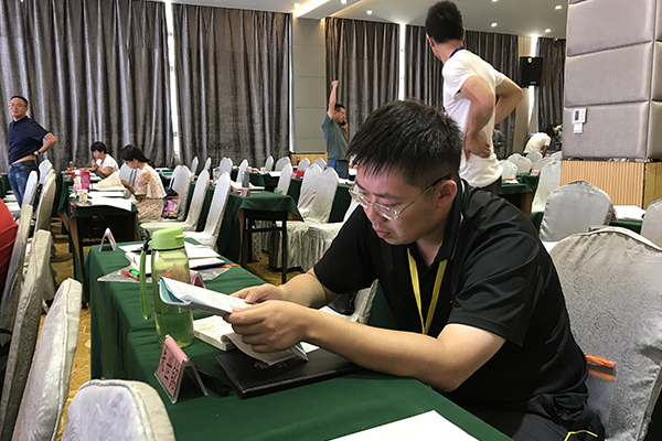 长春执业中药师培训班哪个好_有免费视频吗?