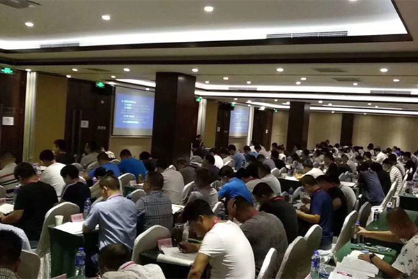 大理执业中药师培训班哪个好_有免费视频吗?