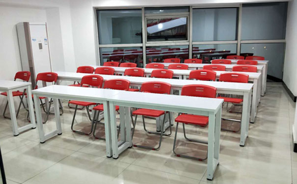 ����ѧ����ĸ�ѧУ��