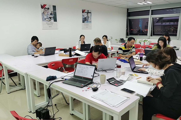 ����ѧ����ĸ�ѧУ��