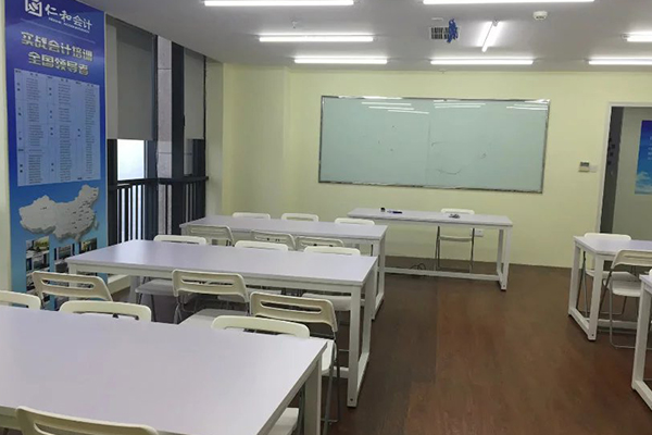 兰州学会计哪个学校好