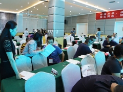 ����һ�����Ը�������_��ѵ��۸�/