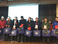 ����һ�����Ը�������_��ѵ��۸�/