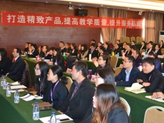 ���Ƹ�һ�����Ը�������_��ѵ��۸�/