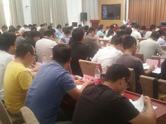 ����һ�����Ը�������_��ѵ��۸�/