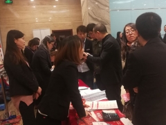 ��֦��һ�����Ը�������_��ѵ��۸�/