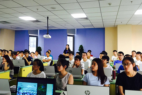 ��̨���������ѵѧУ_�����ĸ���