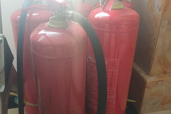 �����м�����Ա֤��ѵ����_���ö���Ǯ