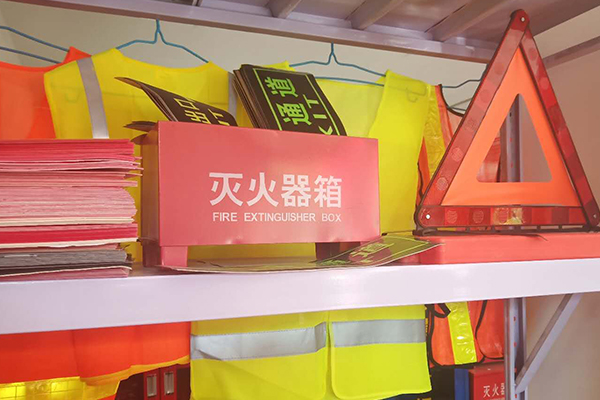 �����м�����Ա֤��ѵ����_���ö���Ǯ