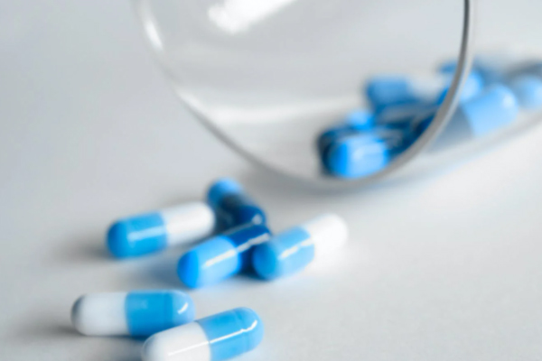 ����ִҵ��ҩʦ��ѵ����_�ṩ��������γ�