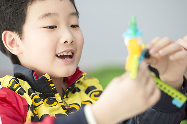 �����ٶ������ѵ��ѧ��һ�����Ǯ