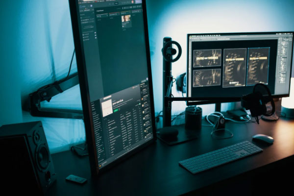 ������������и������ĸ���_��������Ǯ