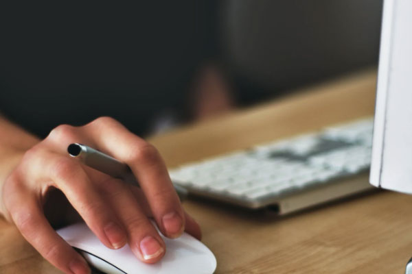 ������������и������ĸ���_��������Ǯ