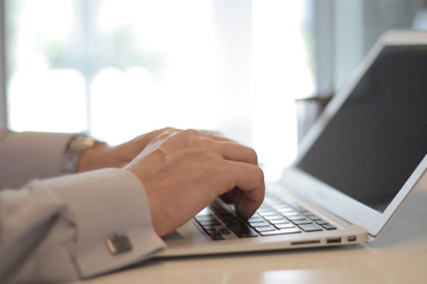 ������������и������ĸ���_��������Ǯ