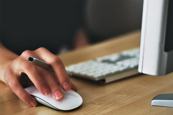 �Ӽ���Ṥ��ʦ��ѵ�����ĸ���_��ô����