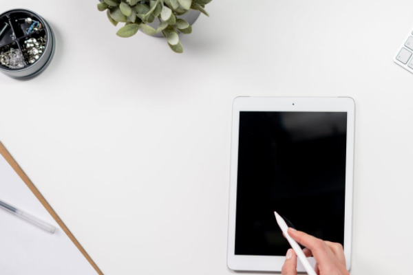  ������Ṥ��ʦ��ѵ�����ĸ���_��ô����