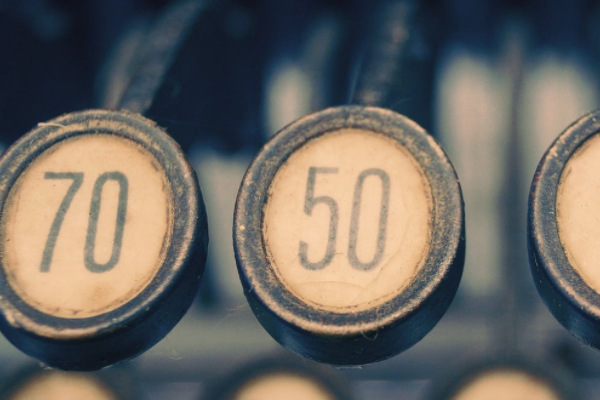 ������Ṥ��ʦ��ѵ�����ĸ���_��ô����