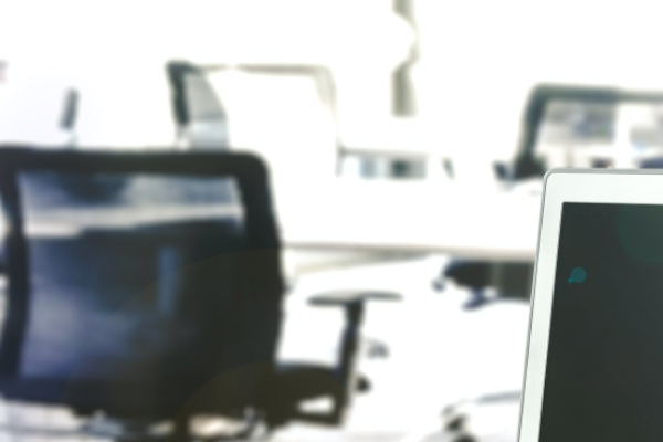 ������Ṥ��ʦ��ѵ�����ĸ���_��ô����