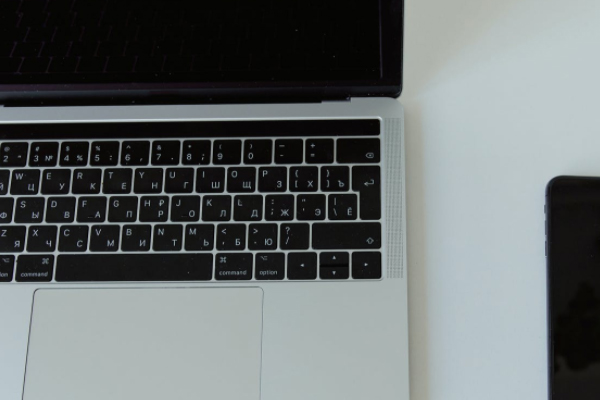 ������Ṥ��ʦ��ѵ�����ĸ���_��ô����