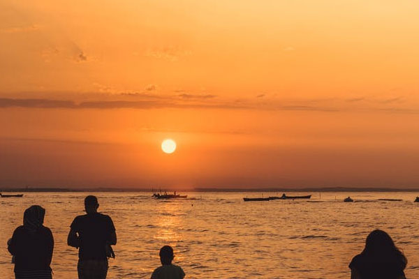 ������Ṥ��ʦ��ѵ�����ĸ���_��ô����