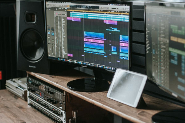 ����java��ѵ������