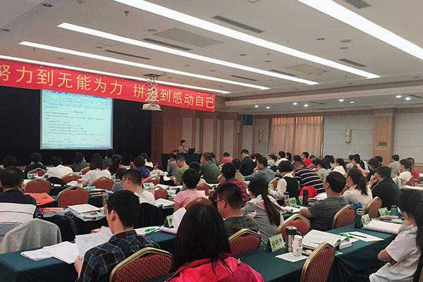 漳州保育员培训多久?学费多少?