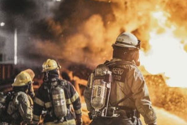 �������������Ҳ���֤ȥ���￼����Ҫ����Ǯ��