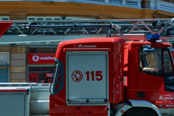  �������������Ҳ���֤ȥ���￼����Ҫ����Ǯ��