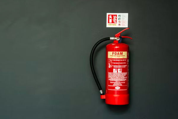 ��ɽ���������Ҳ���֤ȥ���￼����Ҫ����Ǯ��