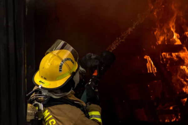 �ĳ����������Ҳ���֤ȥ���￼����Ҫ����Ǯ��